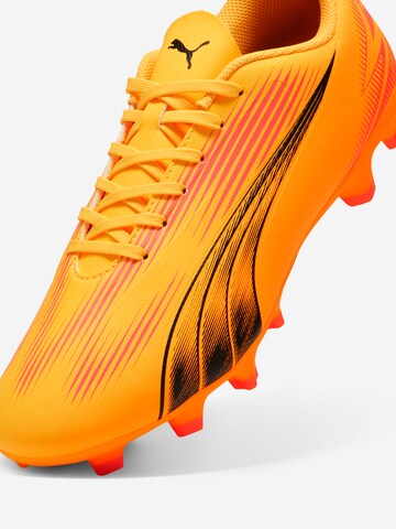 Scarpa da calcio 'Ultra Play' di PUMA in arancione