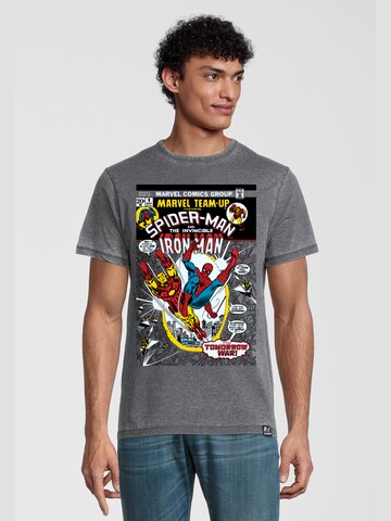 Recovered T-Shirt 'Marvel Team Up' in Grau: predná strana
