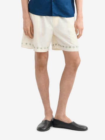 Thinking MU Regular Pants 'HAITAM' in White: front