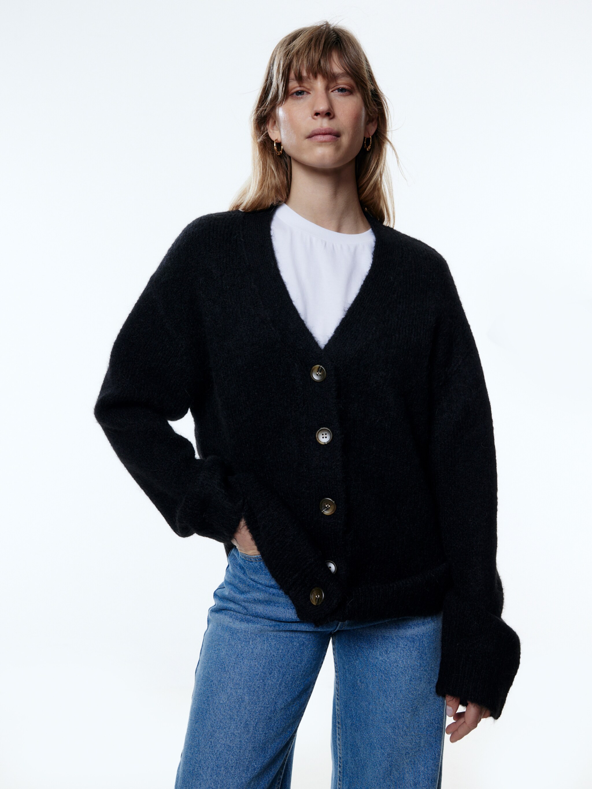 EDITED Produkte Strickjacke 'Peyton' schwarz