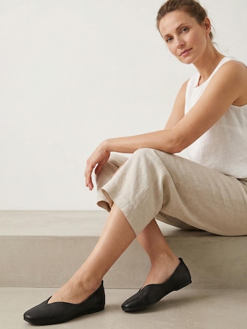 VENEZIA Ballerina 'Venezia'‌‌ in Schwarz: Vorderseite