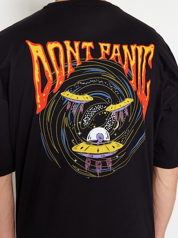 Trendyol Shirt in Black