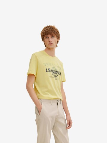 Coupe regular T-Shirt TOM TAILOR en jaune
