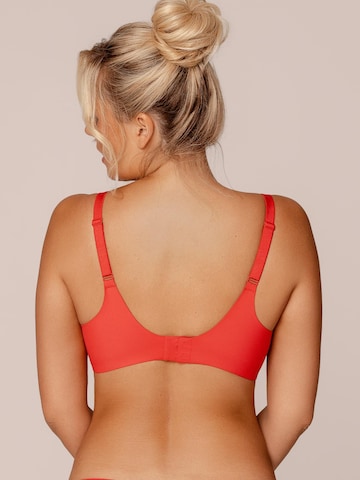 Royal Lounge Intimates T-shirt Bra 'Royal Fit' in Red