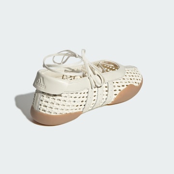 ADIDAS ORIGINALS Ballerina 'TAEKWONDO MEI' in Wit