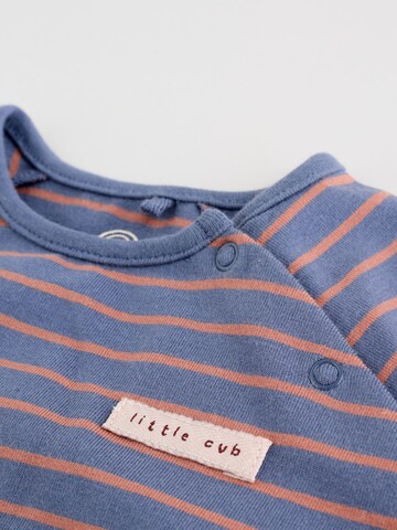 Next - Conjuntos em azul