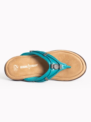 Minnetonka T-bar sandals 'Silverthorne360' in Blue