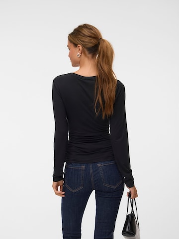 VERO MODA Póló 'VMAVA SARAH' - fekete