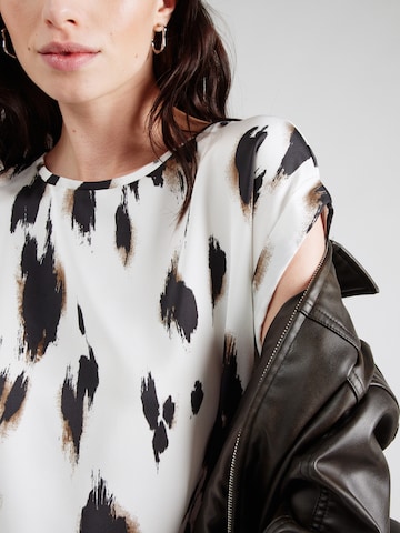 Chemisier 'VIEllette' VILA en beige