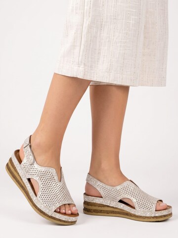 Maciejka Sandal in Grey