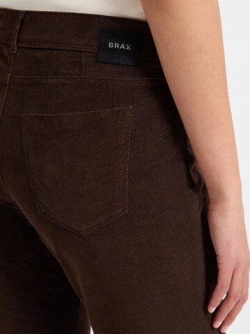 Bootcut Pantalon à plis 'Shakira' BRAX en marron