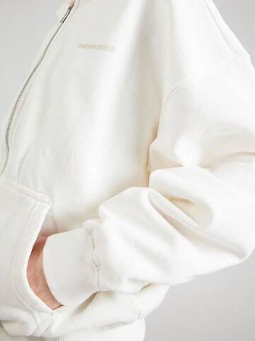 Pegador Zip-Up Hoodie 'CLARITA' in White
