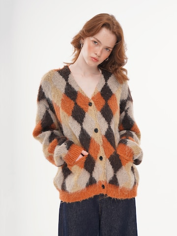 yoligex Pullover 'V-neck Argyle Knit Cardigan - Orange' i orange