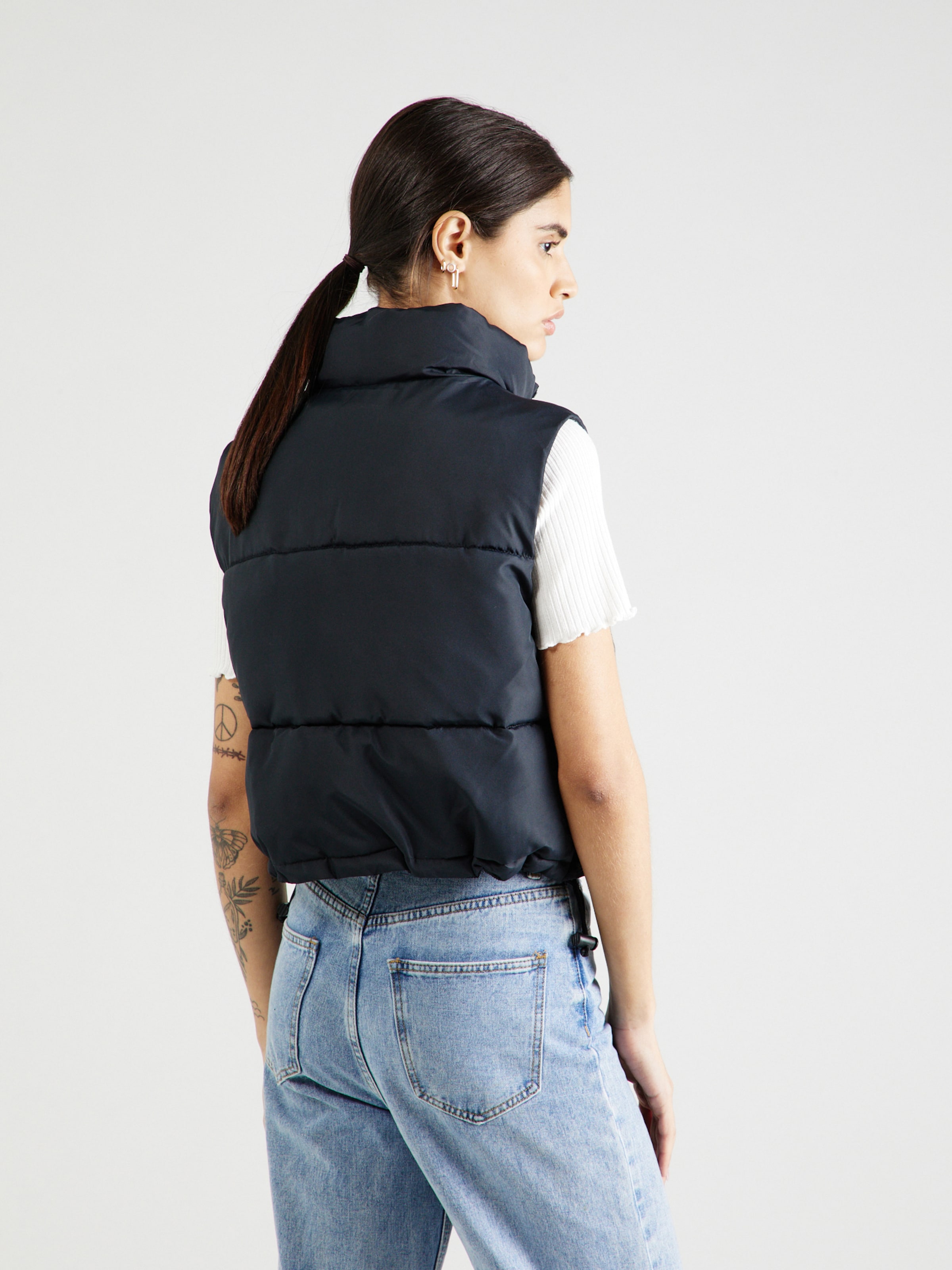 HOLLISTER Bodywarmer in Zwart ABOUT YOU