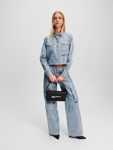Loosefit Pantaloni cargo 'Iridescent' di KARL LAGERFELD JEANS in blu
