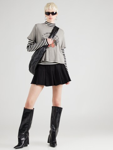 JDY - Camiseta en gris