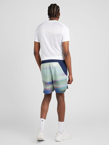 EA7 Emporio Armani Regular Sportshorts in Blau