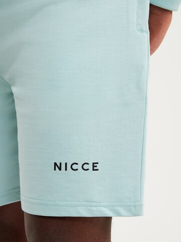 Nicce Regular Shorts 'STEEL' in Grün