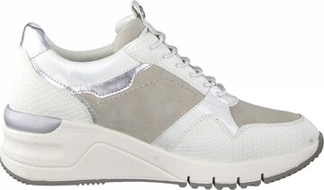 TAMARIS Sneakers in White