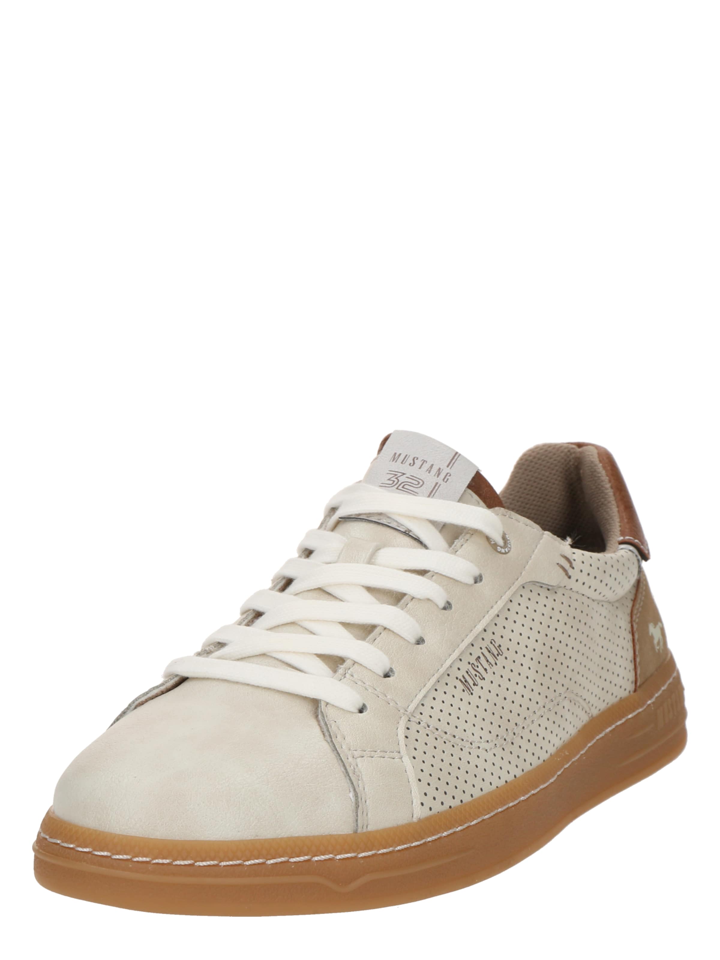 Sneaker bassa di MUSTANG in beige: frontale