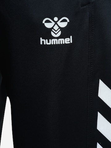 Hummel Regular Sporthose in Schwarz