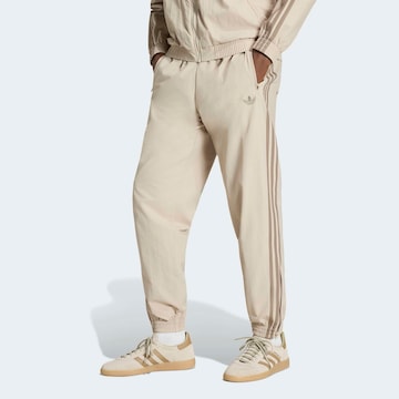 ADIDAS ORIGINALS Παντελόνι 'Firebird' σε μπεζ: μπροστά