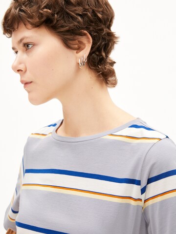 T-shirt 'FINIAA' ARMEDANGELS en bleu