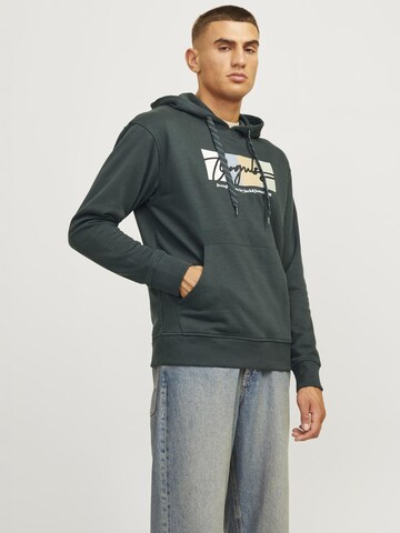 JACK & JONES Sweatshirt in Grey