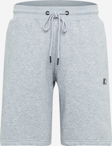 Pantaloni 'Essential' di Starter Black Label in grigio: frontale