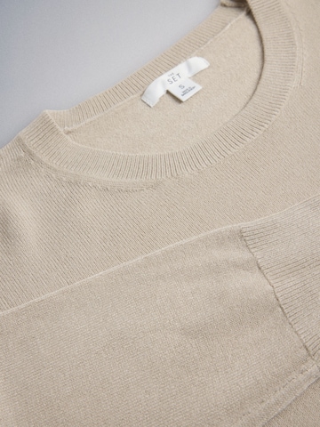 The Set Pullover in Beige