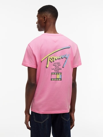 Tommy Jeans Bluser & t-shirts 'CITY SIGN' i pink