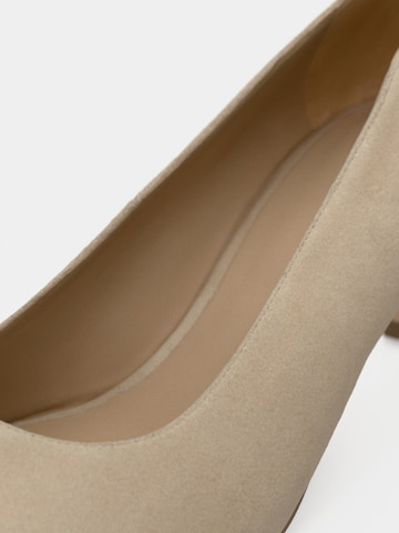 PETER KAISER Kontsakingad, värv beež