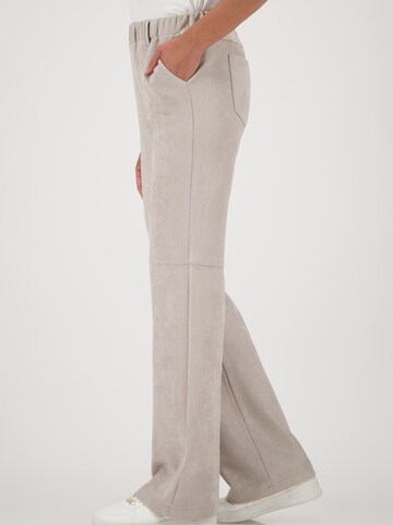 Regular Pantaloni de la monari pe gri