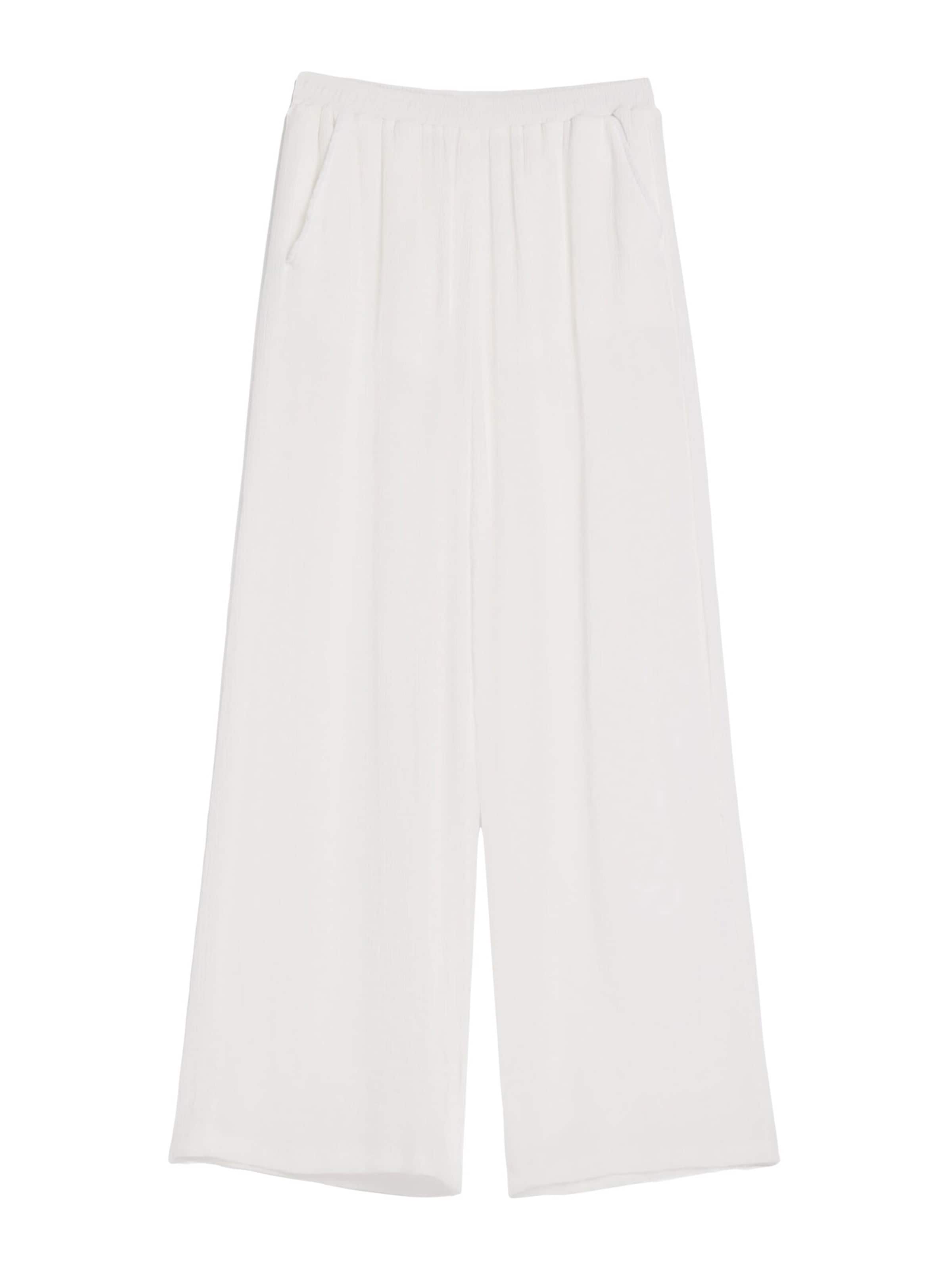 Bershka Trousers in White: front