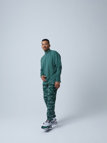 ABOUT YOU x Benny Cristo Regular Cargo trousers 'Noah' in Green