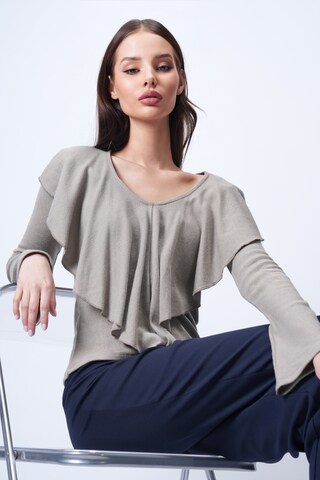 Trend Alaçatı Stili - Camiseta en gris