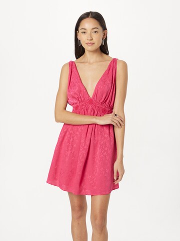 Robe Nasty Gal en rose : devant