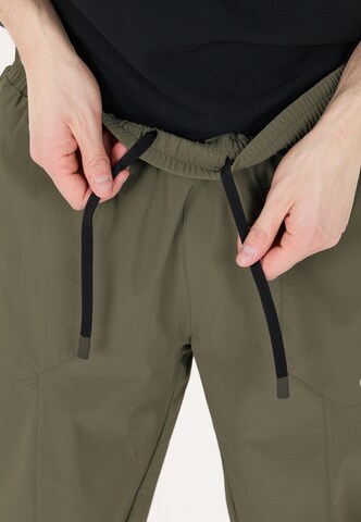 Virtus Regular Sports trousers 'Aron' in Green