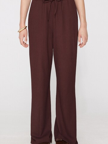 Tezenis Regular Pants in Brown: front