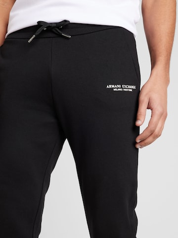 ARMANI EXCHANGE - Tapered Calças em preto