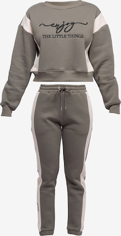 Tom Barron Sweatsuit in Green: front