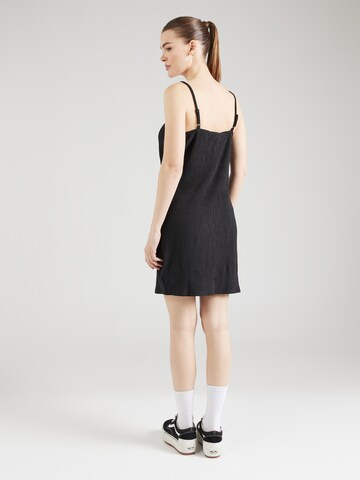 VANS - Vestido 'BENTON' en negro