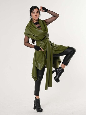 Metamorphoza Vest 'Avant Garde' in Green