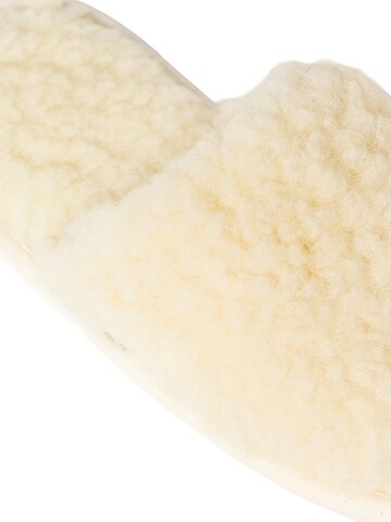 Gottstein Slipper 'Curly Wool' in White