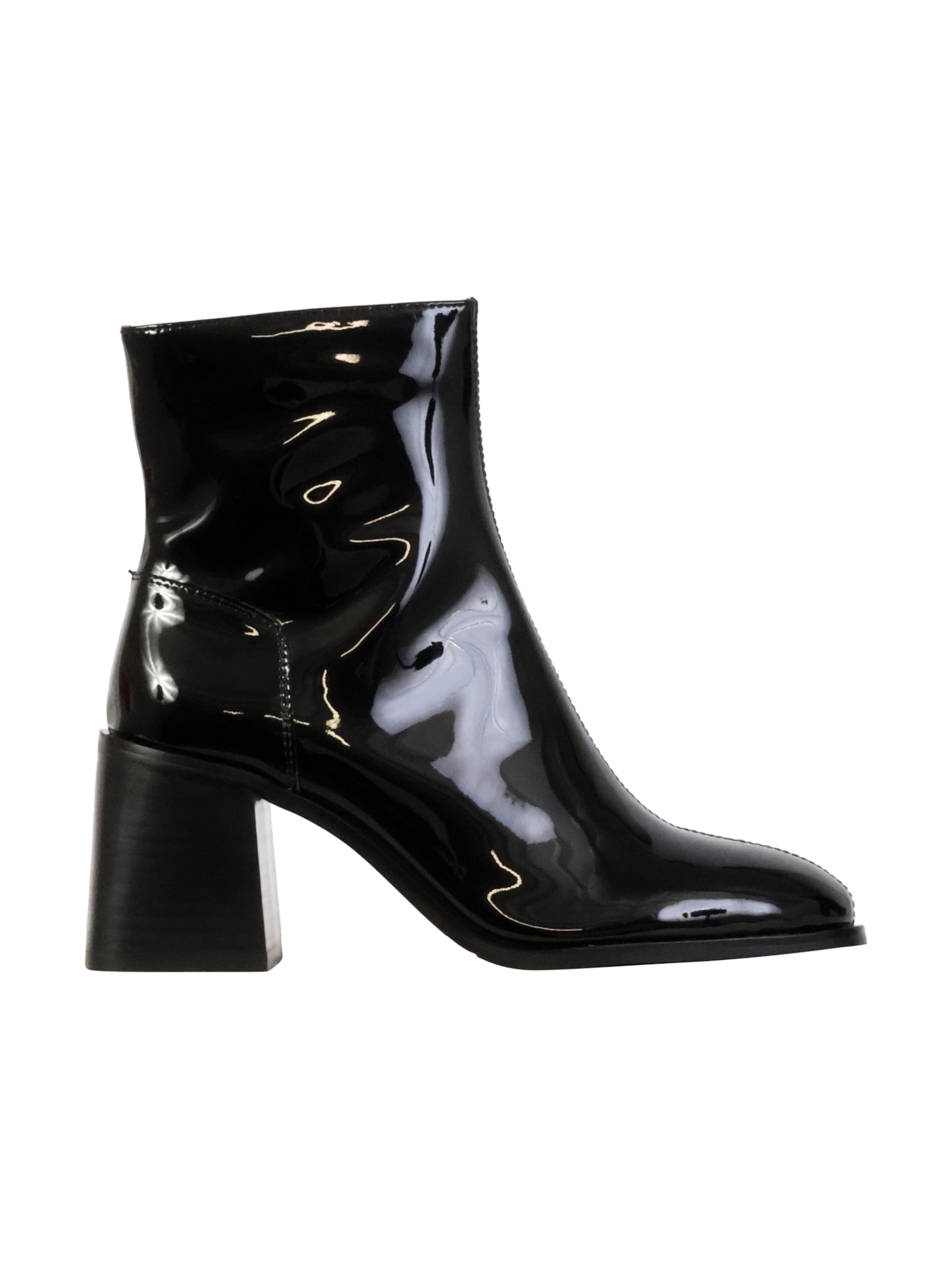 Emilie Karston Booties in Black: front