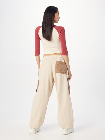BDG Urban Outfitters Loosefit Cargo nadrágok - bézs