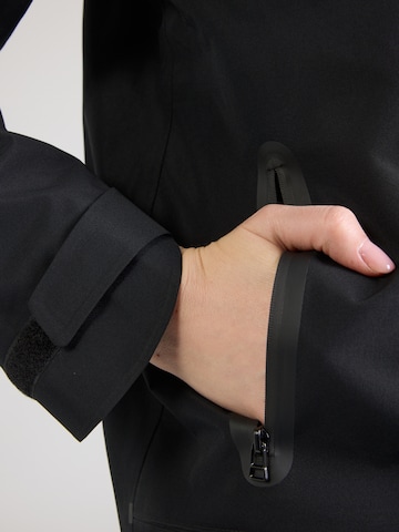 Champion Authentic Athletic Apparel - Casaco meia-estação em preto