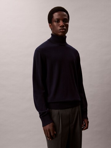 Pull-over Calvin Klein en bleu : devant