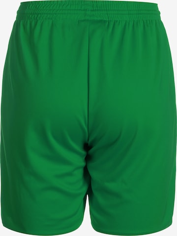 JAKO Regular Sportshorts 'Manchester 2.0' in Grün