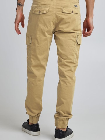 BLEND - Tapered Pantalón cargo 'BHNan' en rojo